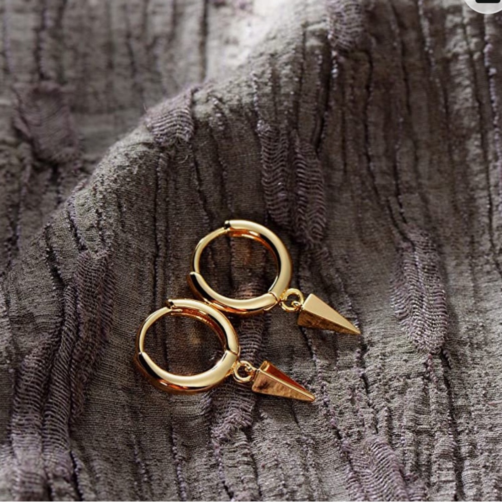 Good Dainty Dangle Hoop Earrings